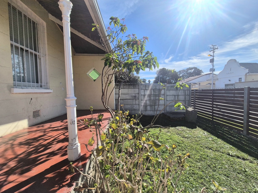 5 Bedroom Property for Sale in Wynberg Western Cape